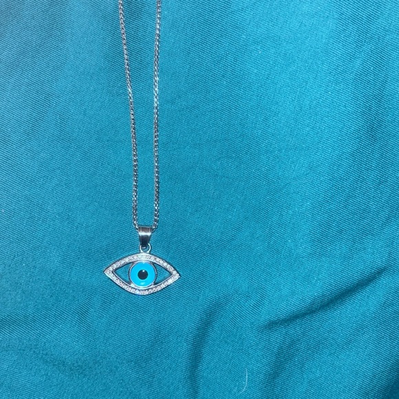 Large Evil eye Silver pendant with chain - Picture 1 of 2